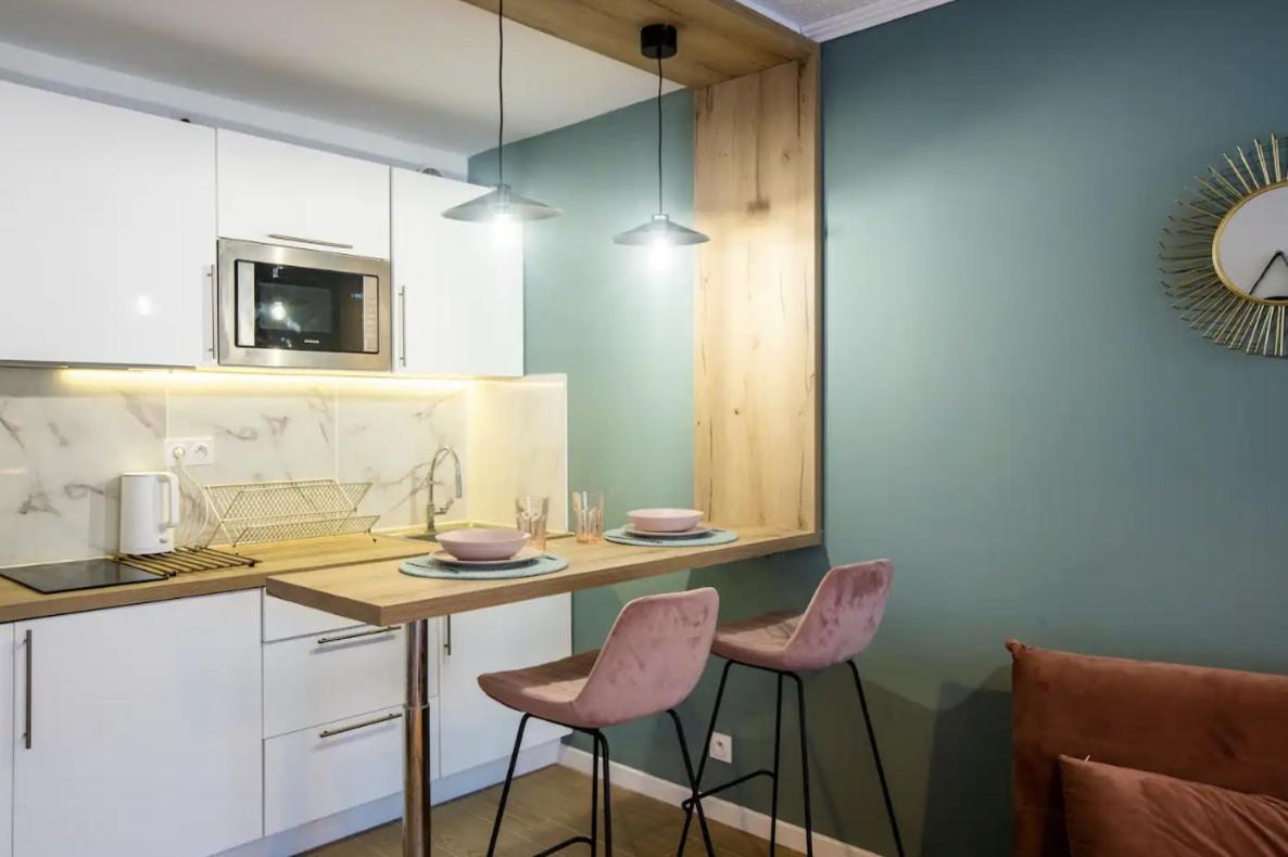 Studio Terrasse & Parking Gratuit En Residence Nîmes Exterior foto